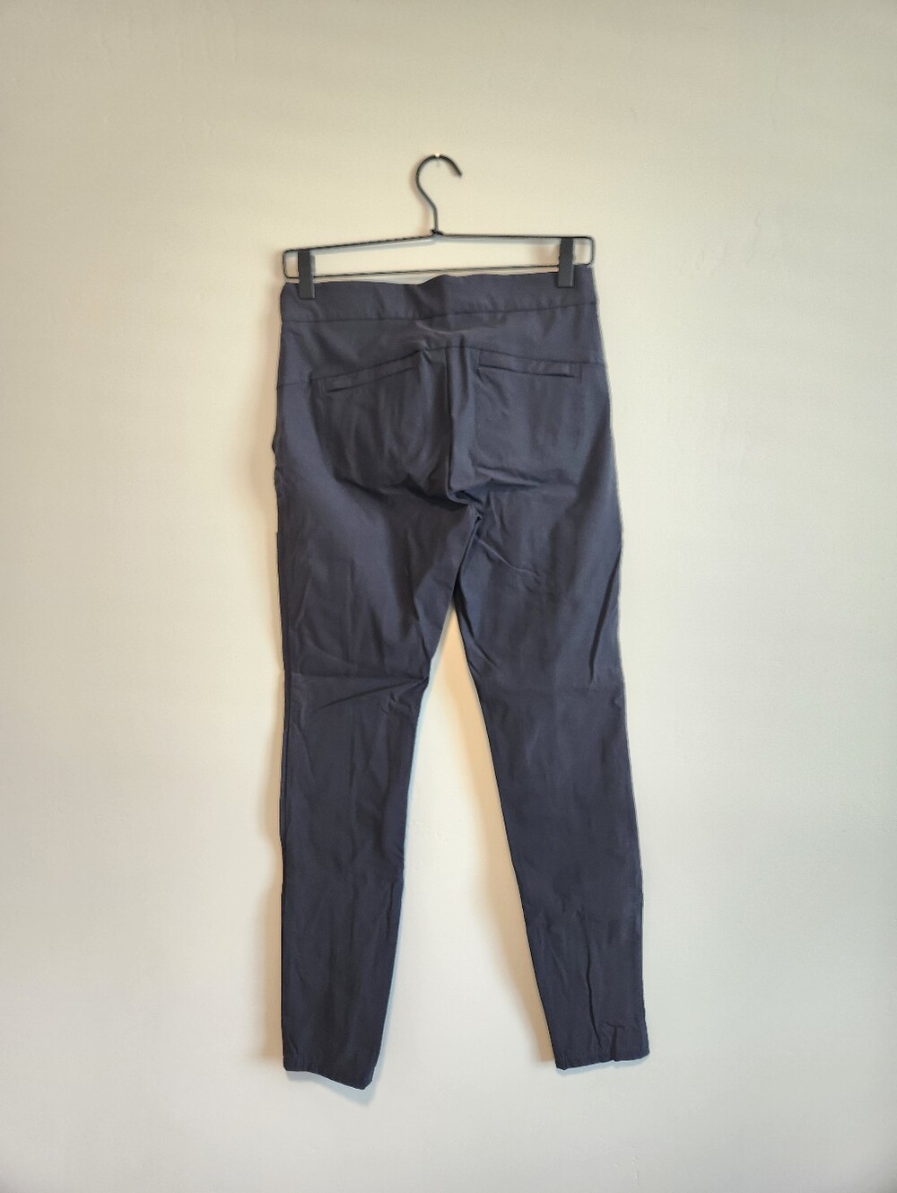 Athleta Wander Stash Skinny Pant Navy Blue Size 2 - Picture 4 of 9